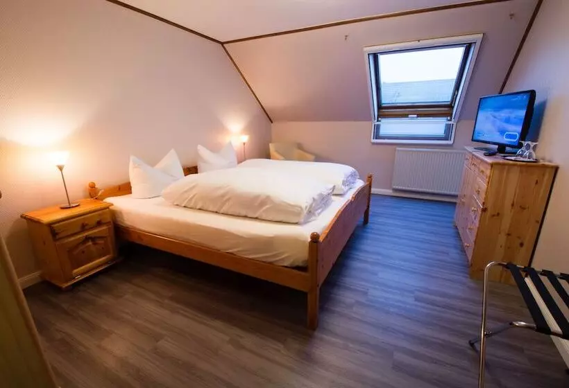 فندق Garni Zur Alten Post