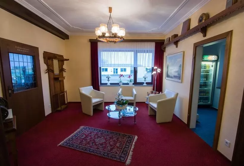 فندق Garni Zur Alten Post