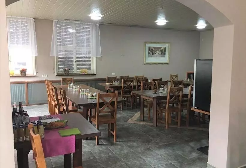 호텔 Lamm Stuttgart Waldenbuch