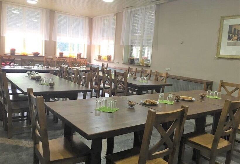 فندق Lamm Stuttgart Waldenbuch