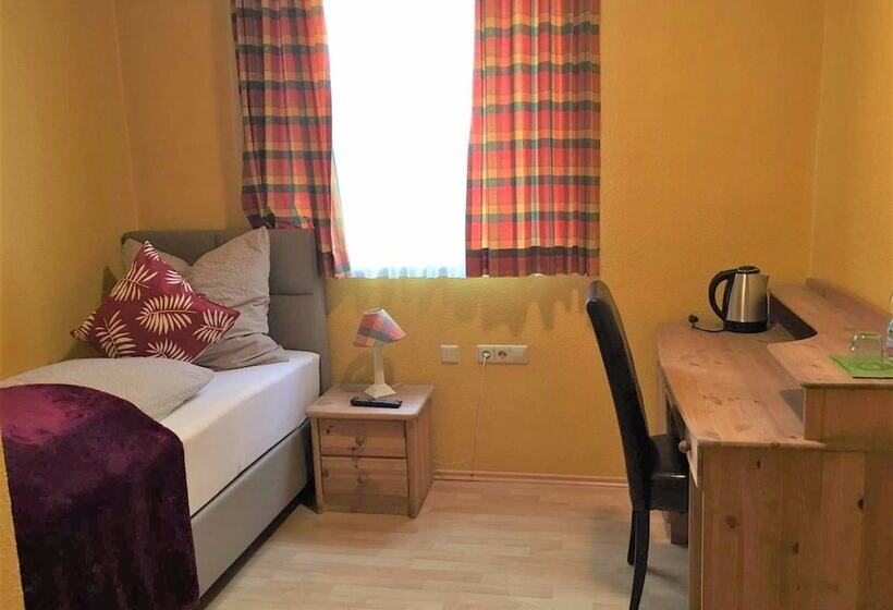 בית מלון כפרי Lamm Stuttgart Waldenbuch