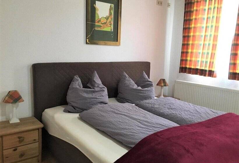 בית מלון כפרי Lamm Stuttgart Waldenbuch