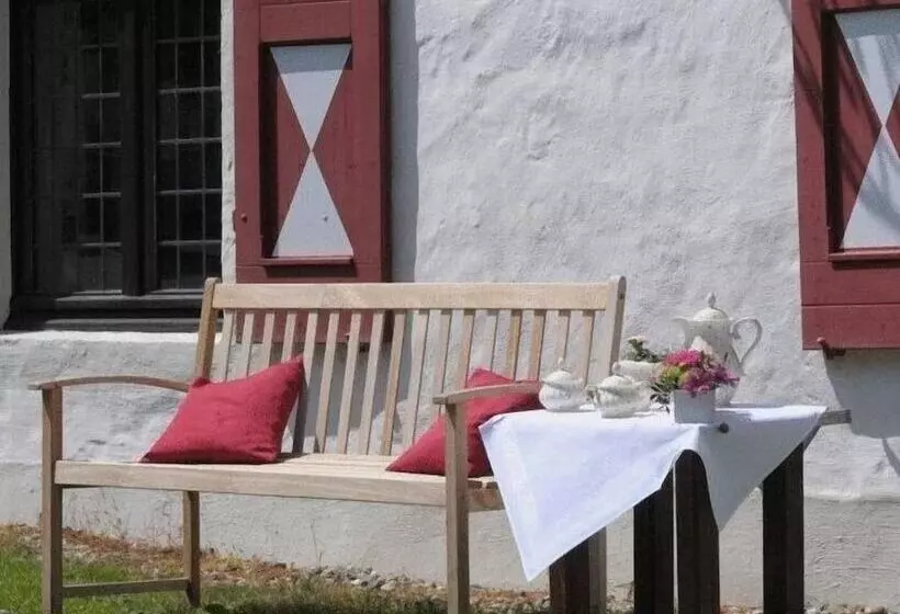 Malteser Komturei Hotel / Restaurant