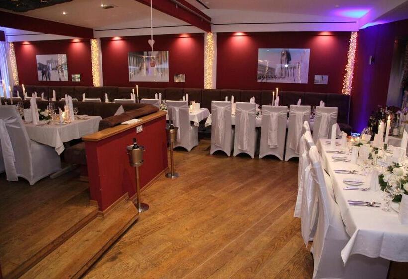 Malteser Komturei Hotel / Restaurant