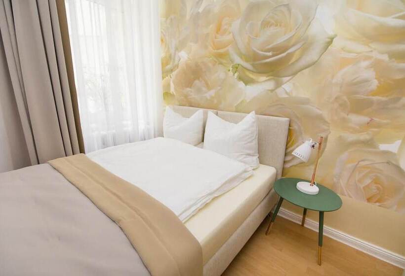 酒店 Reverey  Kontaktloser Self Check In