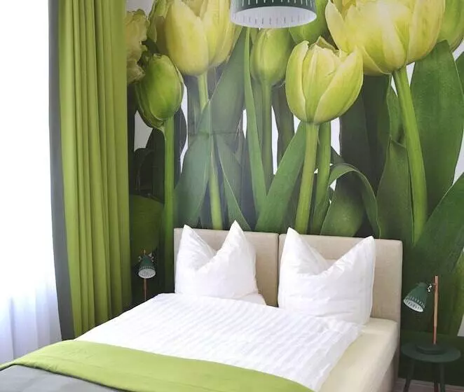 هتل Reverey  Kontaktloser Self Check In