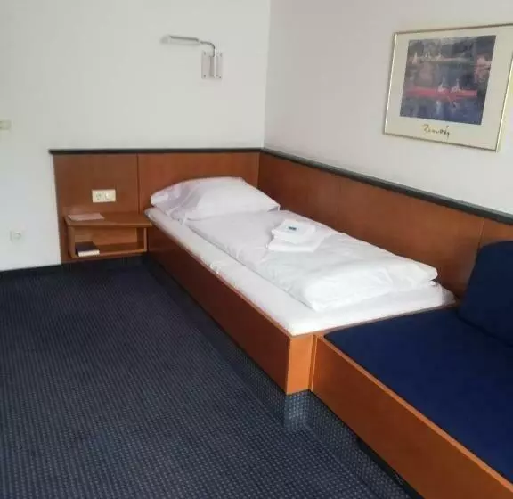 Отель Restaurant Schwane