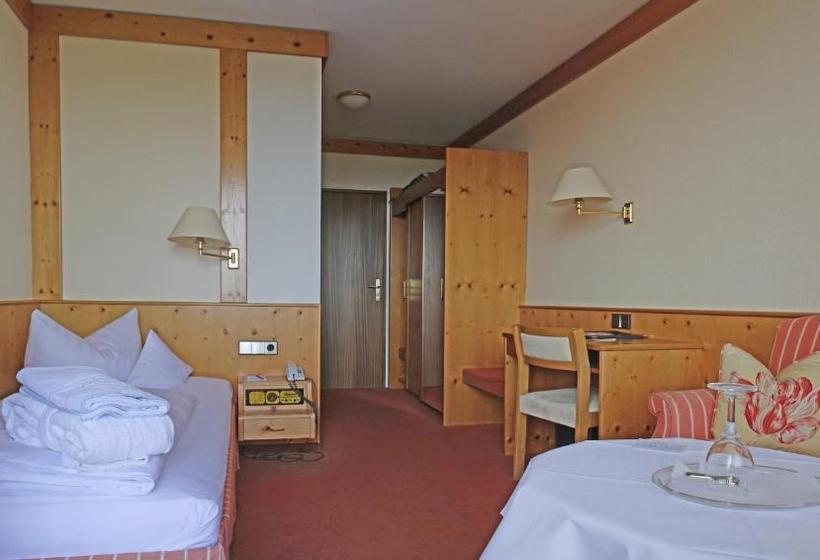 هتل Schwanen Kälberbronn