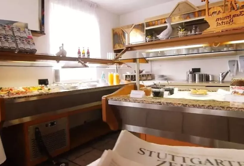 호텔 Zum Treuen Bartel