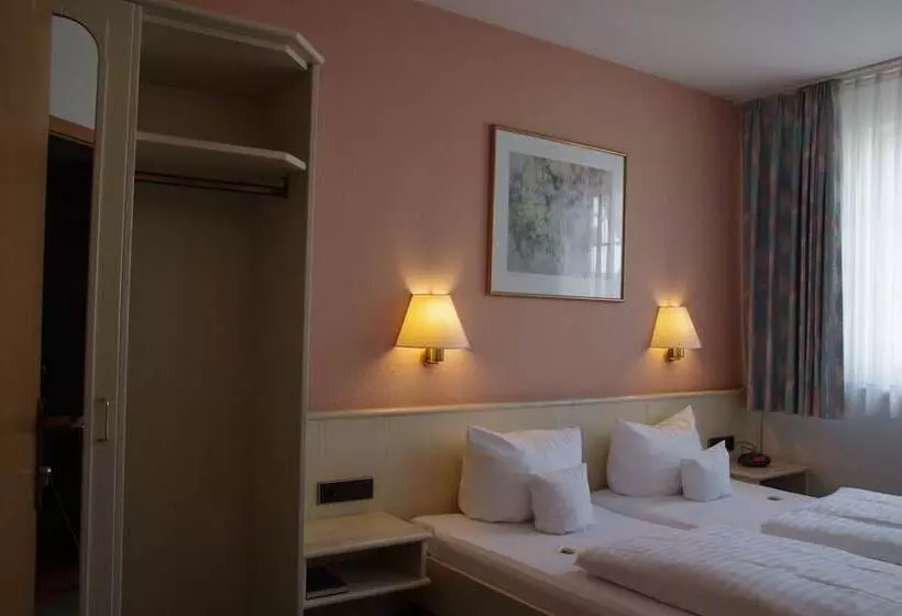 호텔 Zum Treuen Bartel