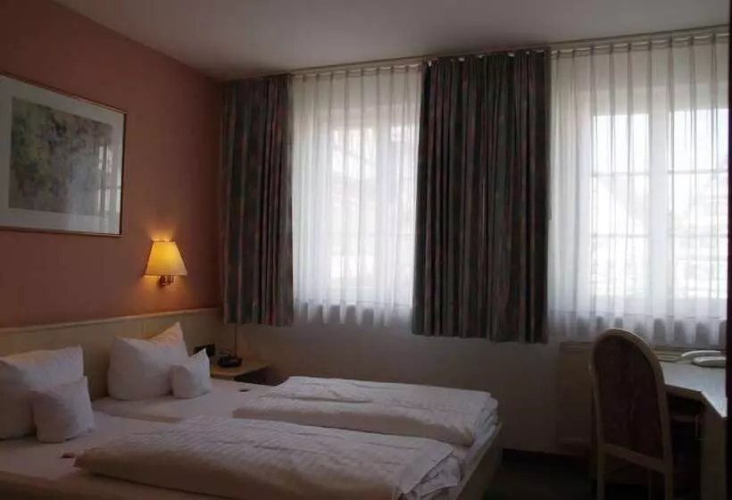 호텔 Zum Treuen Bartel