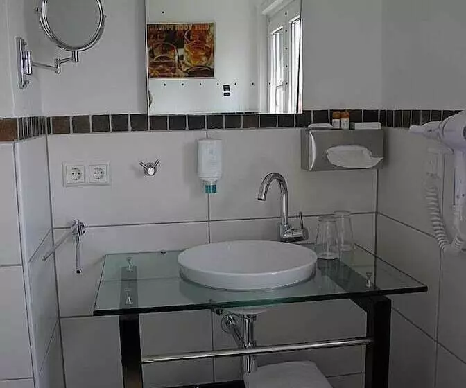 Отель Zur Schwabenschanke