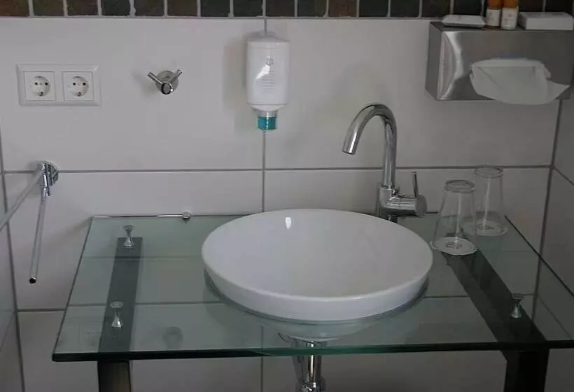 Отель Zur Schwabenschanke