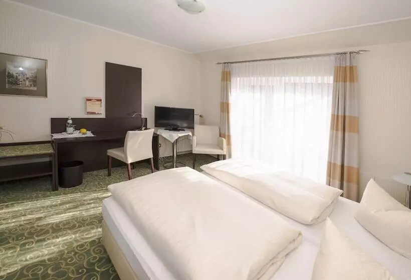 Land Gut Hotel Rohdenburg