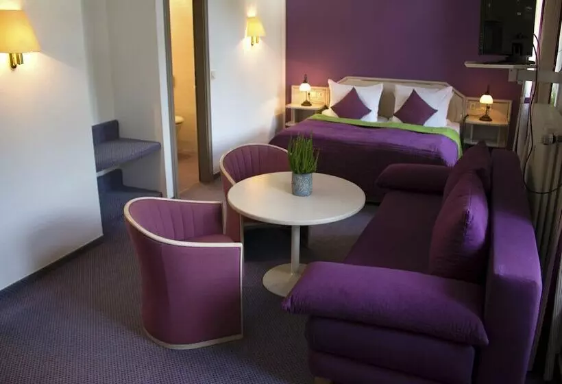 Malteser Komturei Hotel / Restaurant