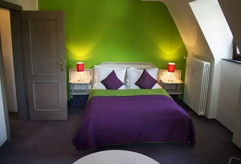 Malteser Komturei Hotel / Restaurant