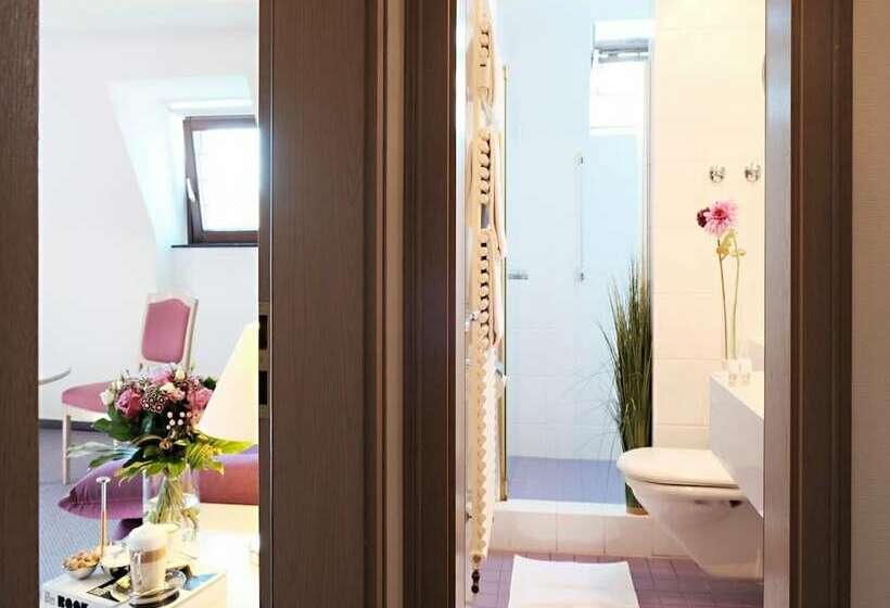 Malteser Komturei Hotel / Restaurant