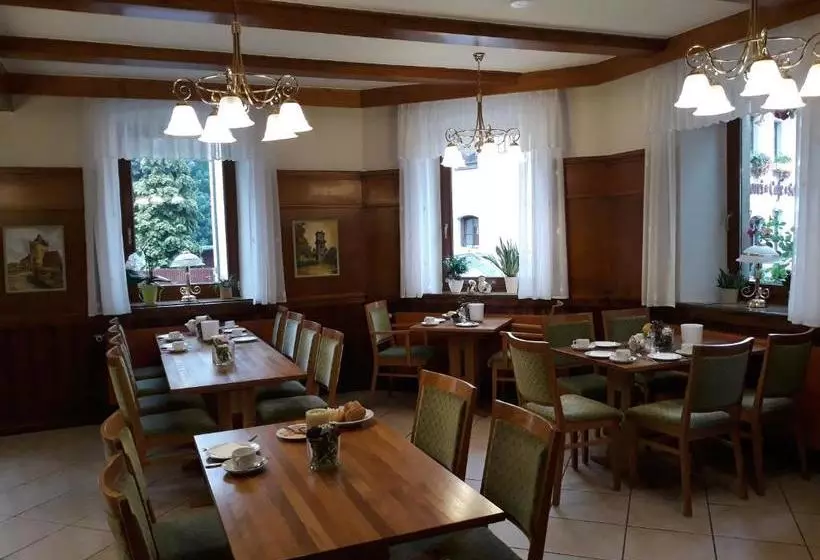 ペンション Gasthof Hillig