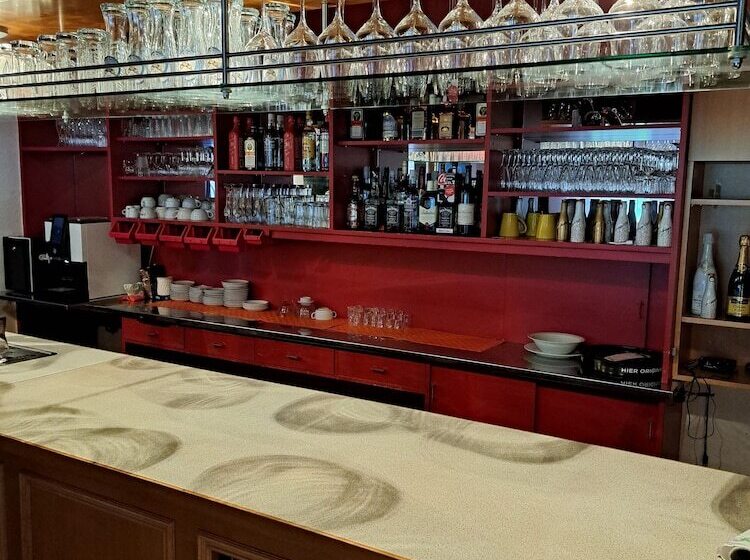 Пансион Landgasthof Löwen-schlauch