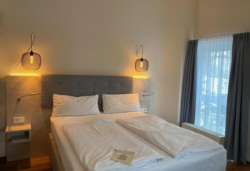 Safranberg Hotel & Sauna