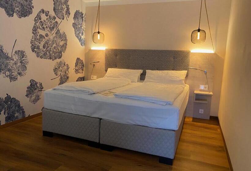 Safranberg Hotel & Sauna