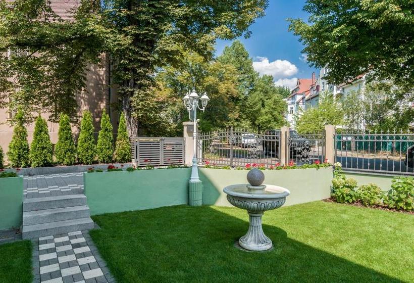 Villa Am Waldschlösschen