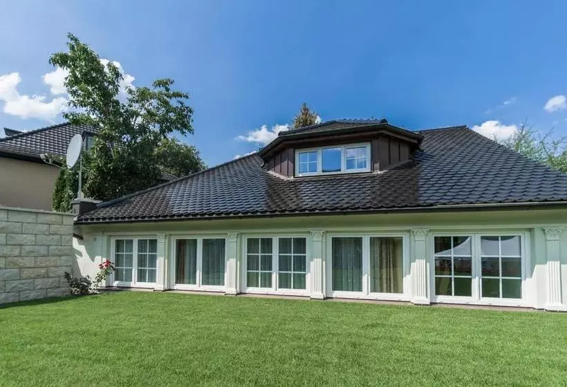 Villa Am Waldschlösschen