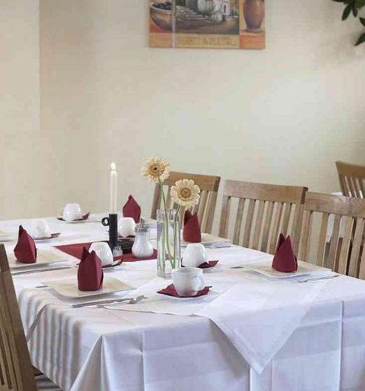 בית מלון כפרי Aventis