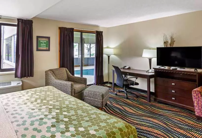 酒店 Econo Lodge Inn & Suites