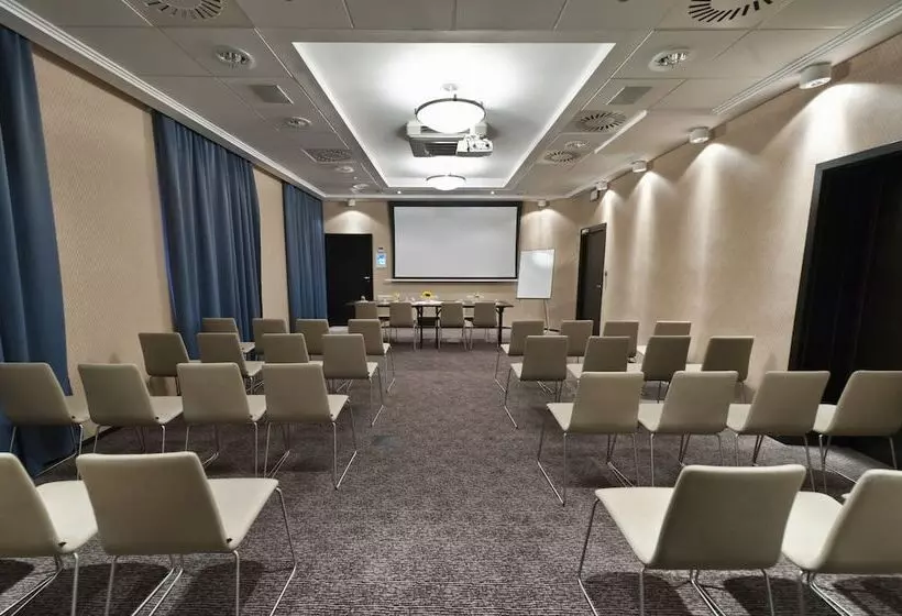 酒店 Fado Spa & Restaurant