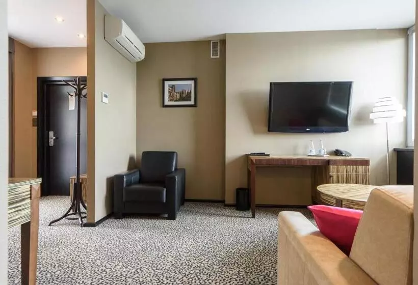 酒店 Fado Spa & Restaurant