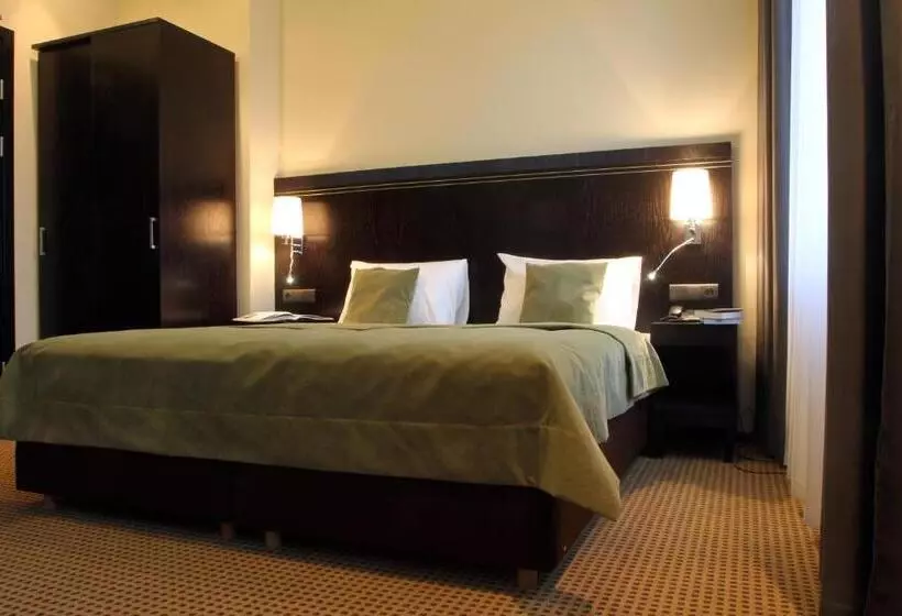 酒店 Fado Spa & Restaurant