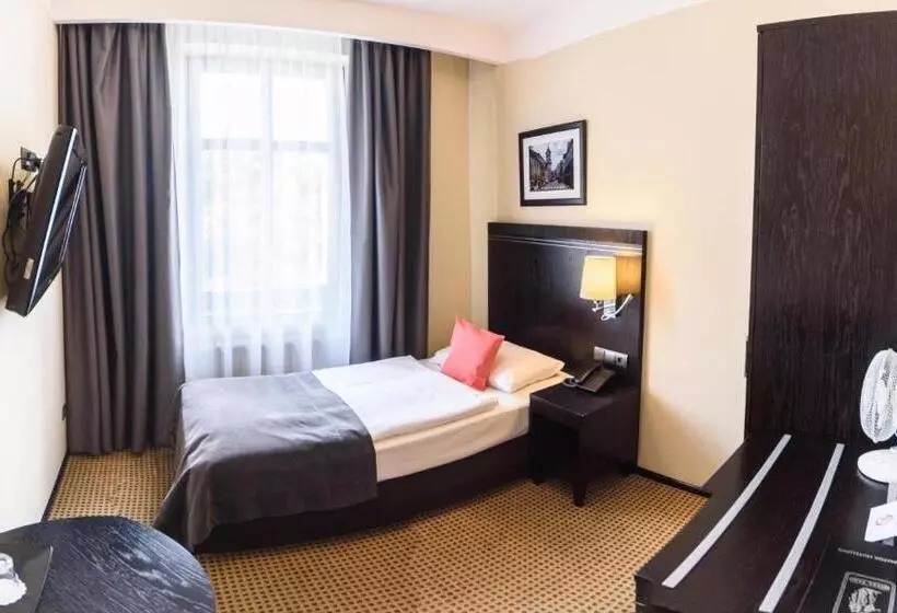 酒店 Fado Spa & Restaurant