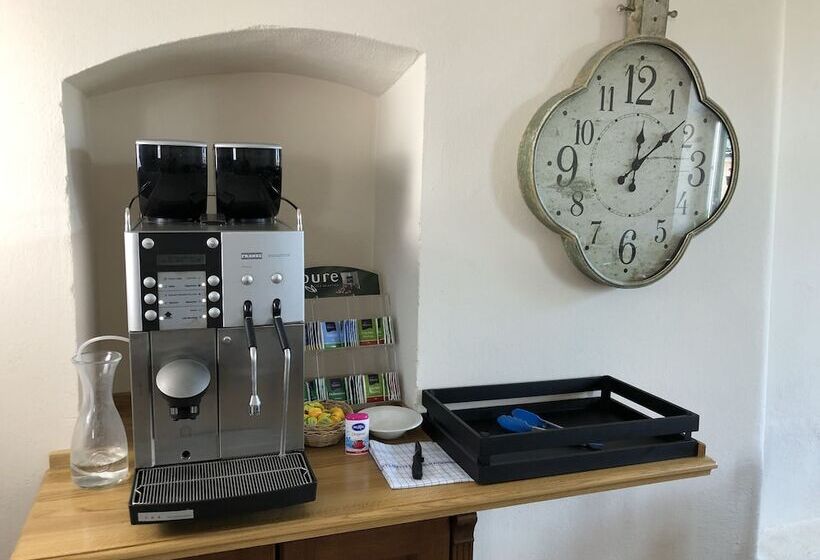 酒店 Gasthof Flotzinger Brau