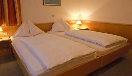 住宿加早餐 Kaiserhof Pension