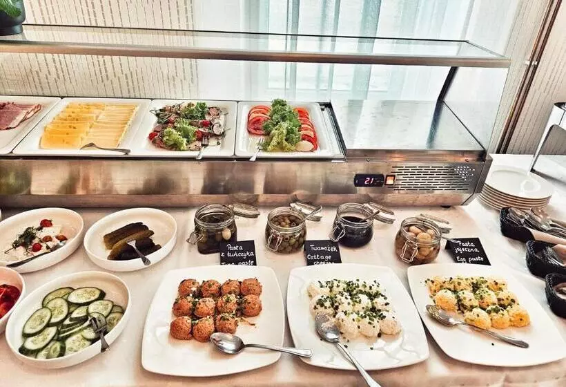 Отель I Restauracja W Luboniu