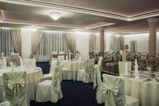 Hotel Nowy Dwór W Zaczerniu