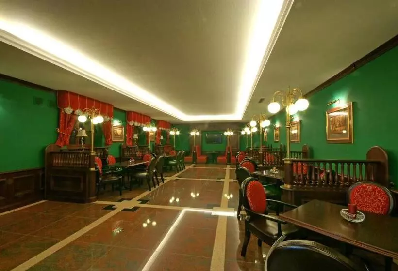 Otel Pałac Bursztynowy