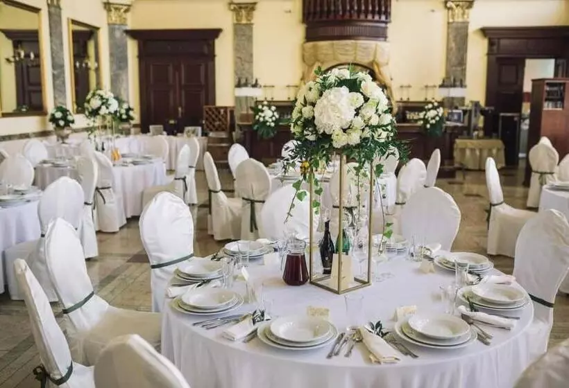 Otel Pałac Bursztynowy