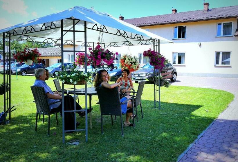 בית מלון כפרי Pod Kamykiem