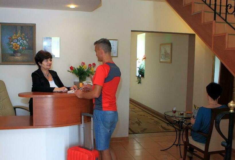 בית מלון כפרי Pod Kamykiem