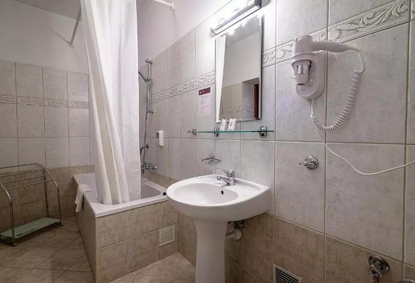 בית מלון כפרי Przy Oślej Bramie Zamek Książ