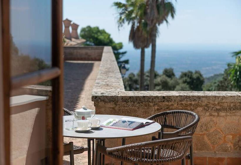 Сельский отель Santuari De Cura