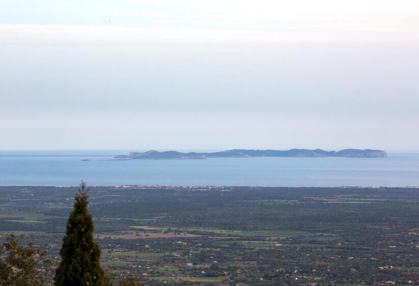 Сельский отель Santuari De Cura