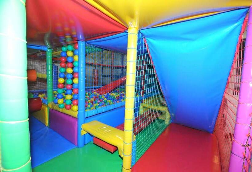 בית מלון כפרי Santa Monica