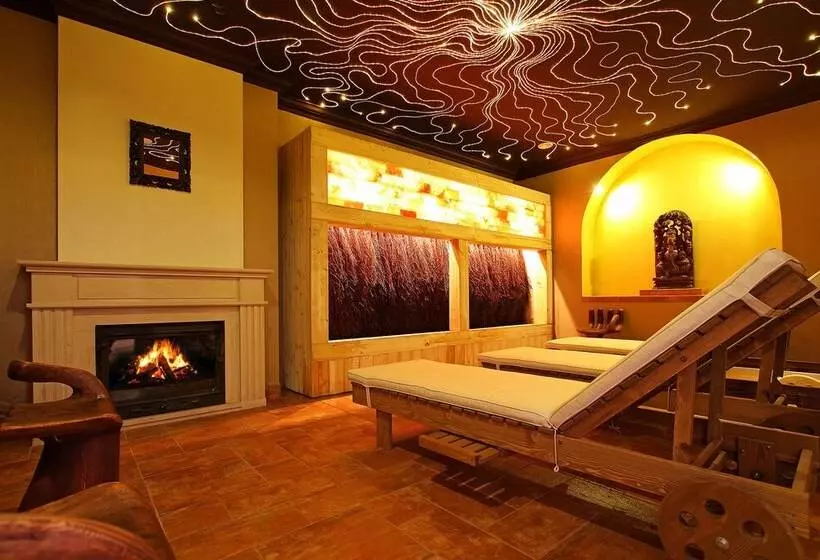 ホテル Senator Konferencje & Spa