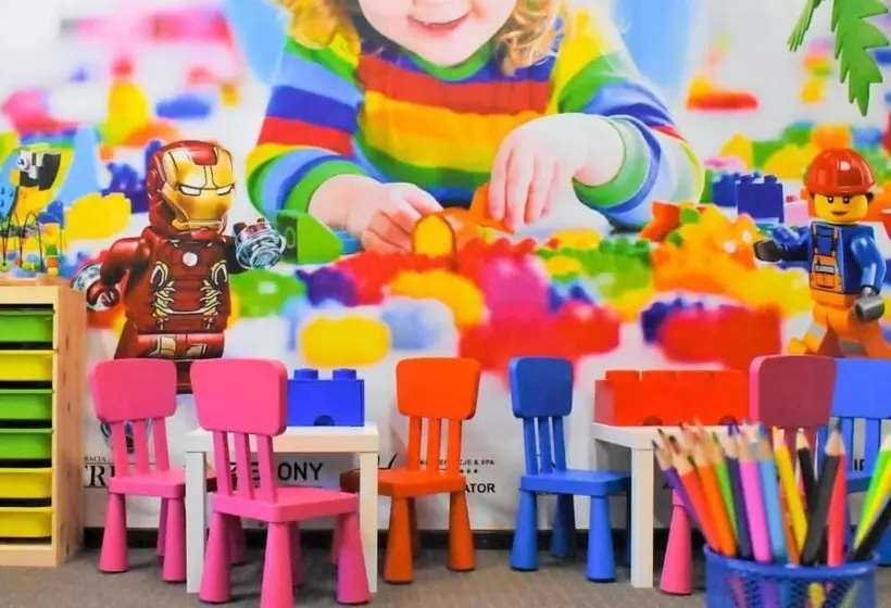 ホテル Senator Konferencje & Spa