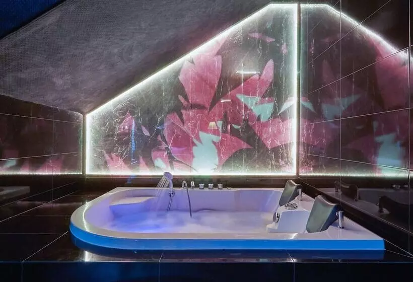 ホテル Senator Konferencje & Spa