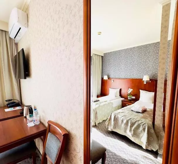 בית מלון כפרי &spa Stary Dziwnów Basen Swimming Pool