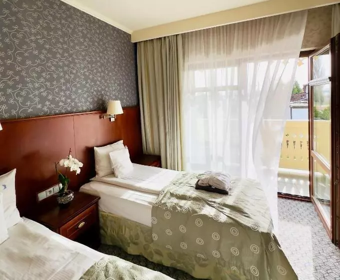 בית מלון כפרי &spa Stary Dziwnów Basen Swimming Pool